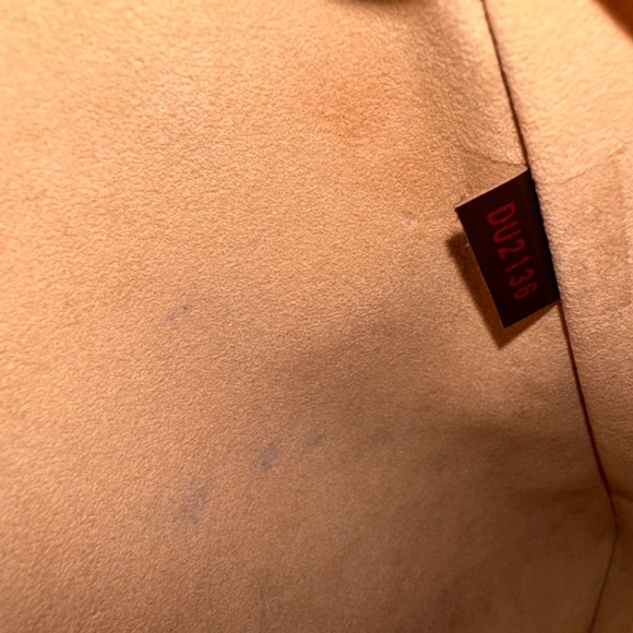 Louis Vuitton Kensington - Picture 7 of 9